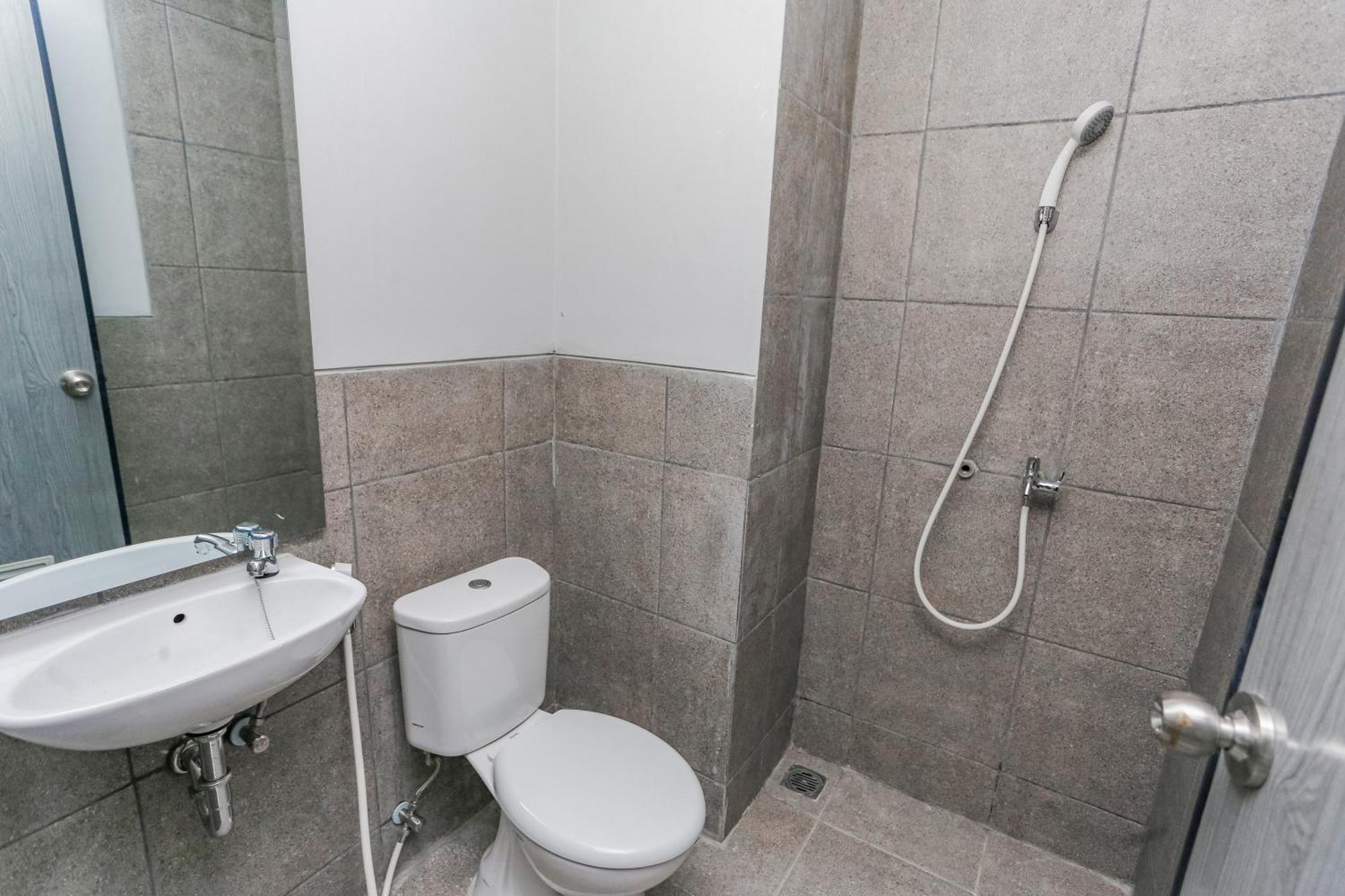 Hotel O Apartment Riverdale Cikarang Near Sgc Mall Бекаси Екстериор снимка