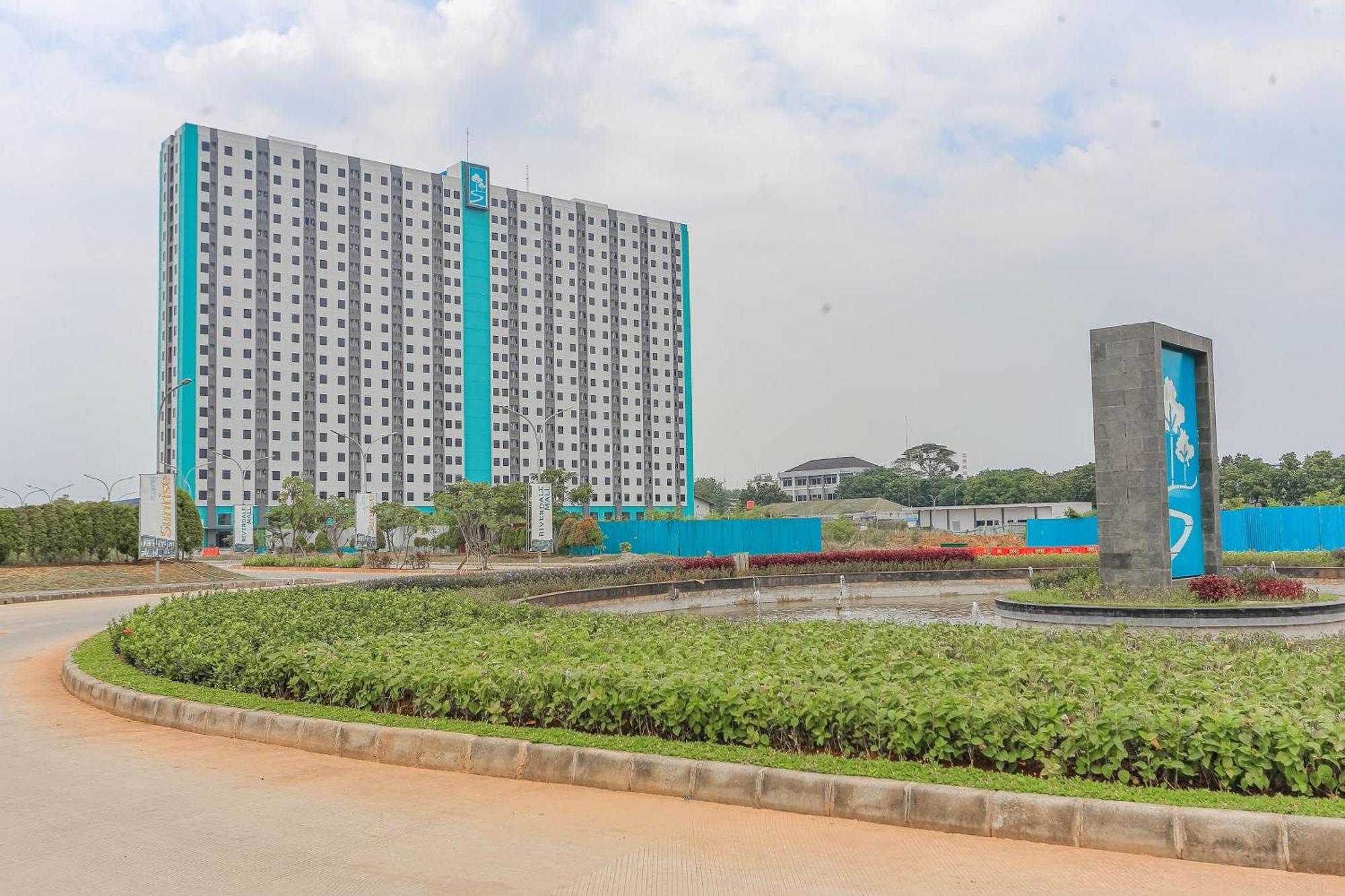 Hotel O Apartment Riverdale Cikarang Near Sgc Mall Бекаси Екстериор снимка